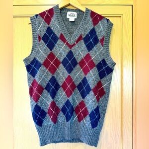 Vintage Woolrich Shetland Wool Argyle V-Neck Vest / Large